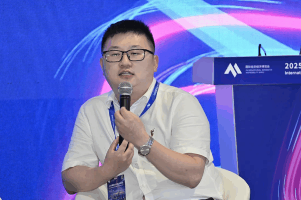声研院韩峰:低空飞行器要声学优化,运营要环评丨低空大咖谈 6 2 3