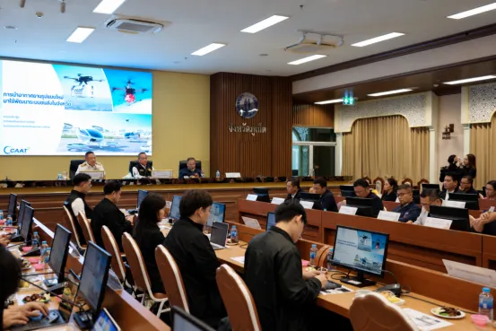 低空经济9月下旬,国内外发展动态,一文掌握丨低空月报 7 640 5